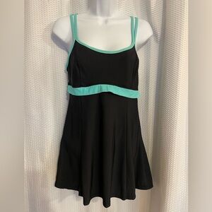Mainstream black green trim one-piece swimsuit size XL